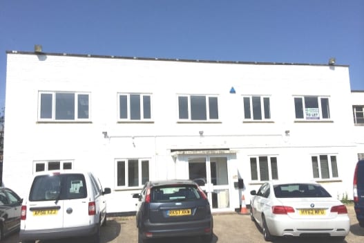 Hanworth Ln, Chertsey for sale Primary Photo- Image 1 of 1