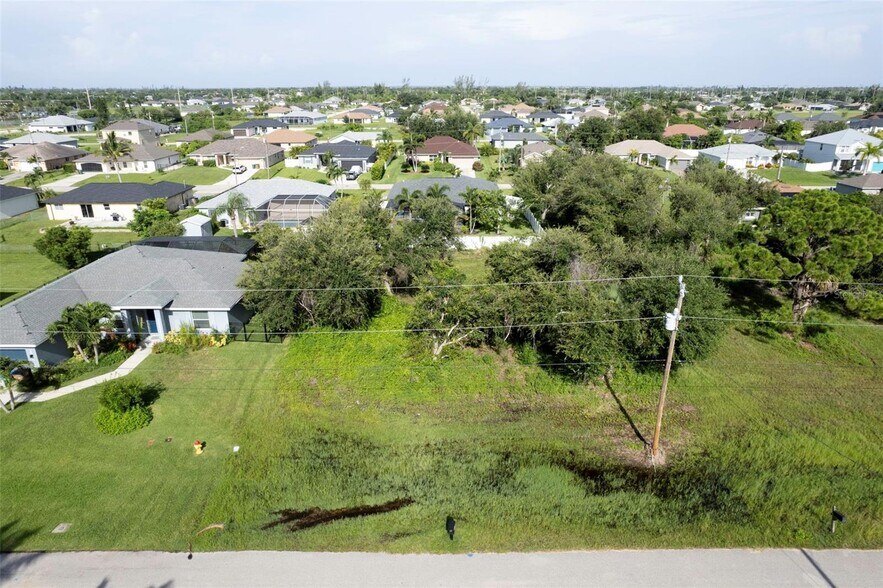 1502 SW 19th Pl, Cape Coral, FL for sale - Aerial - Image 3 of 14