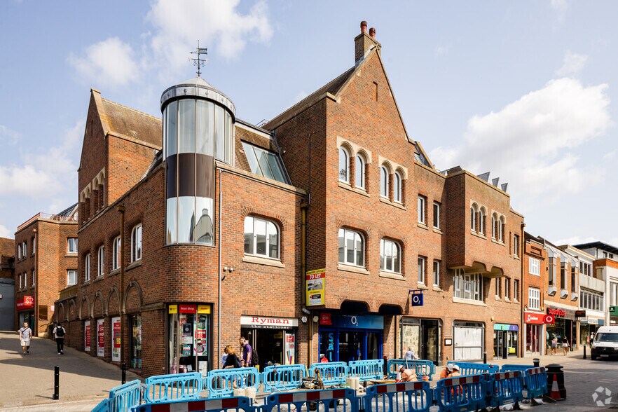 107-111 Peascod St, Windsor for lease - Building Photo - Image 3 of 4