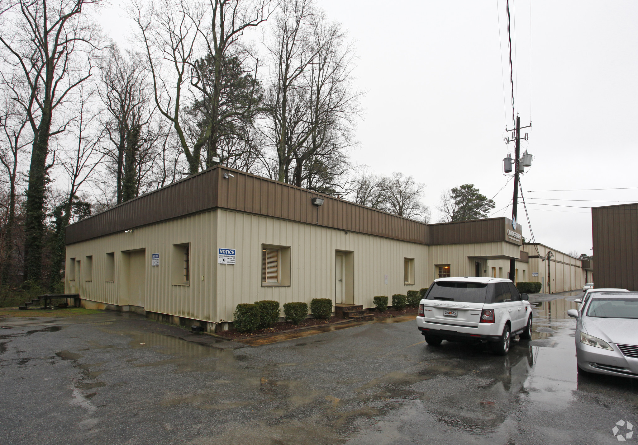 1057 Vijay Dr, Atlanta, GA for lease Primary Photo- Image 1 of 2