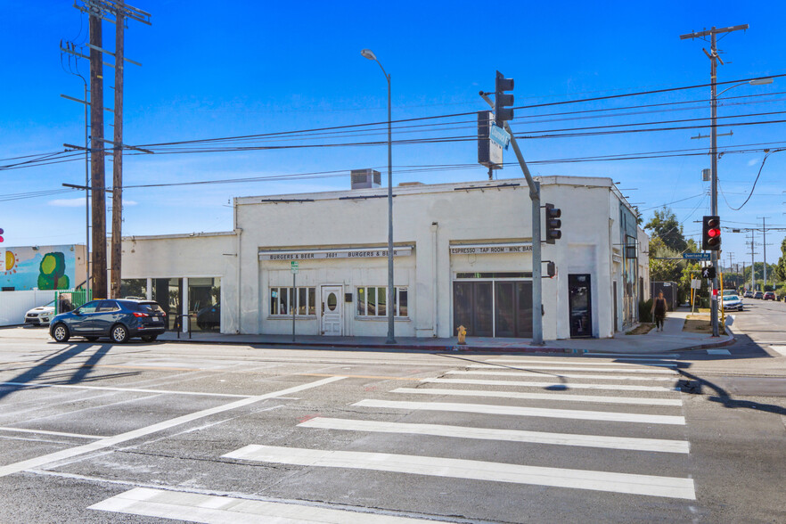 3601 Overland Ave, Los Angeles, CA for lease - Building Photo - Image 1 of 17