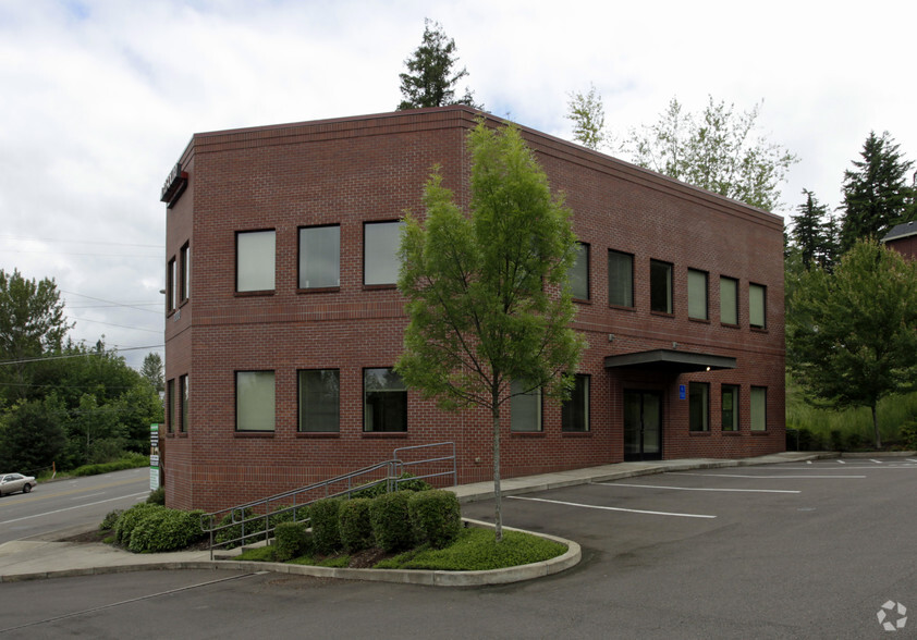 11000 SW Barbur Blvd, Portland, OR for sale - Building Photo - Image 3 of 11