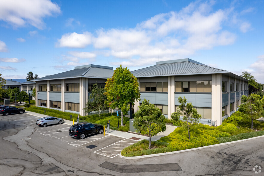 1020 Marsh Rd, Menlo Park, CA for lease - Building Photo - Image 1 of 9