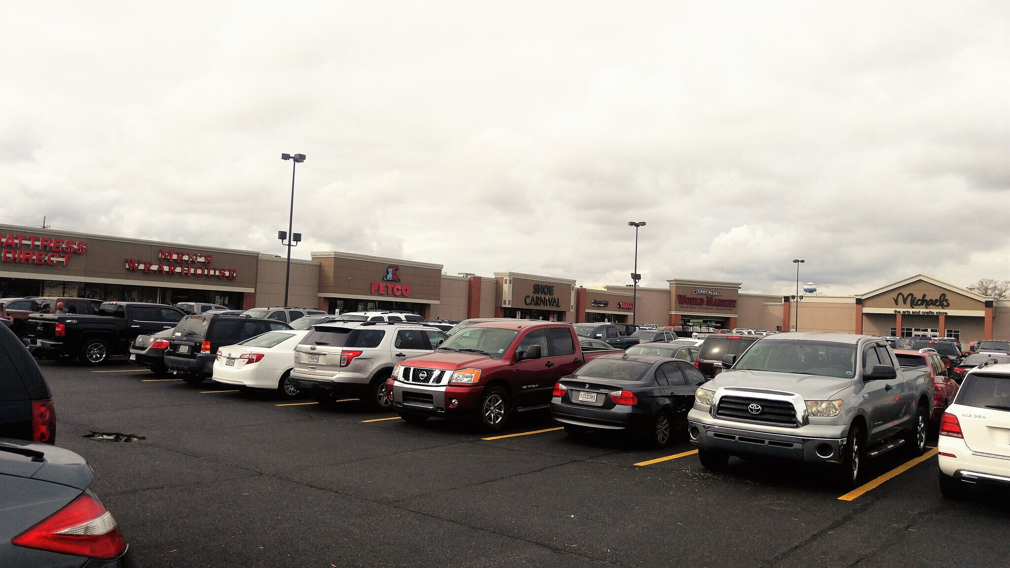 1601 Westbank Expy, Harvey, LA 70058 Centre at Westbank Village