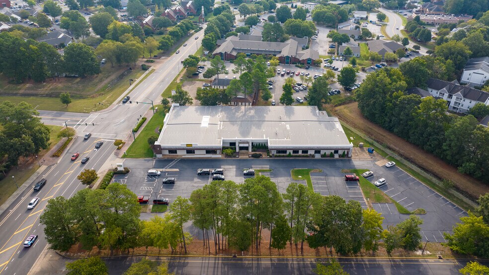 724 Thimble Shoals Blvd, Newport News, VA 23606 Office for Lease