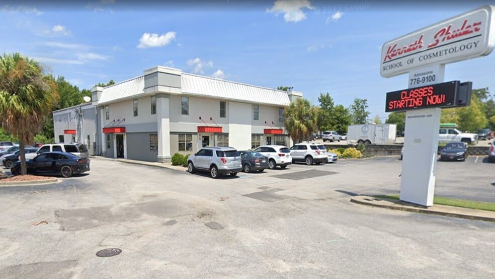 7474 Garners Ferry Rd, Columbia, SC for sale - Primary Photo - Image 1 of 9