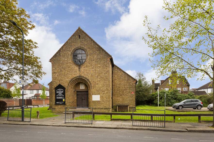 Cullingworth Rd, London for sale - Building Photo - Image 2 of 10