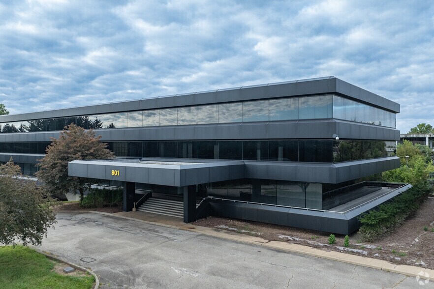 1310 Beulah Rd, Pittsburgh, PA for sale - Primary Photo - Image 1 of 4