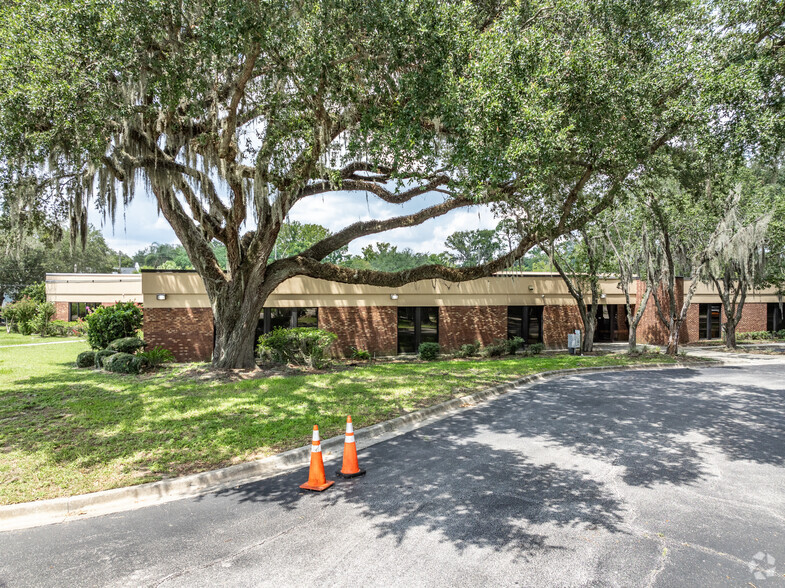 3901 Carmichael Ave, Jacksonville, FL for lease - Building Photo - Image 1 of 27