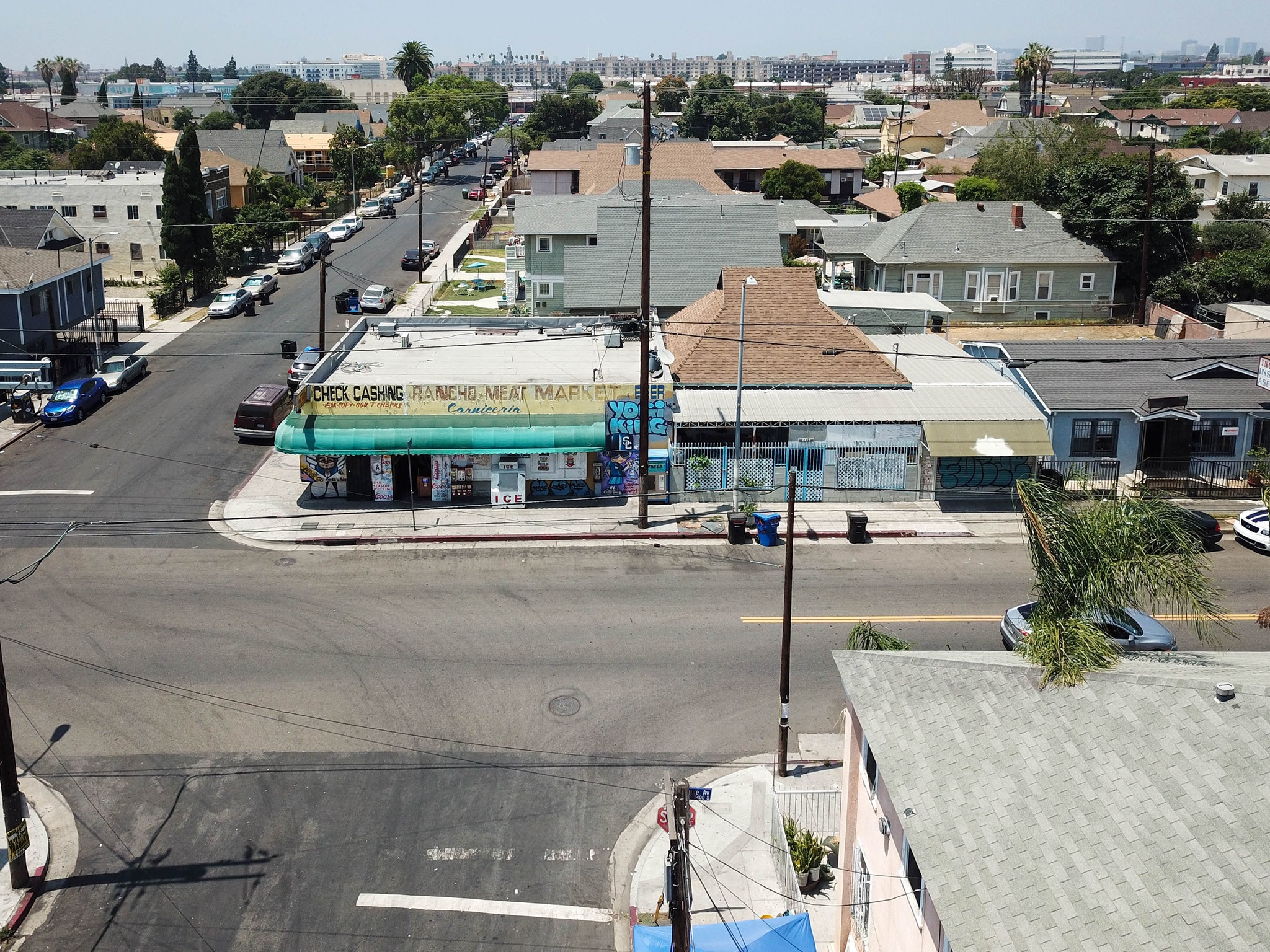 2421 Maple Ave, Los Angeles, CA, 90011 Storefront Retail/Residential Property For Sale