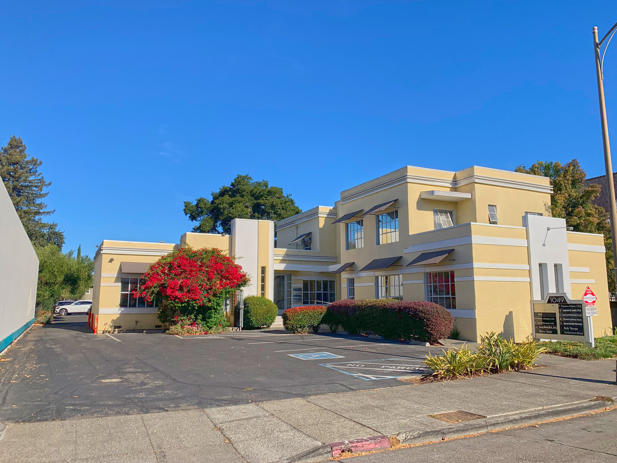 1049 4th St, Santa Rosa, CA for lease Building Photo- Image 1 of 7