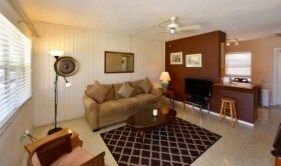 50 Somerset St, Clearwater Beach, FL for sale Interior Photo- Image 1 of 1