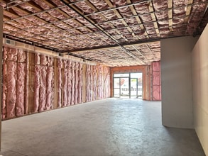 13327 SE Misty Dr, Happy Valley, OR for lease Interior Photo- Image 1 of 5