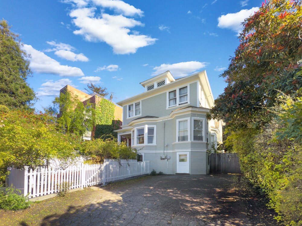 2535 Hillegass Ave, Berkeley, CA for sale Building Photo- Image 1 of 1