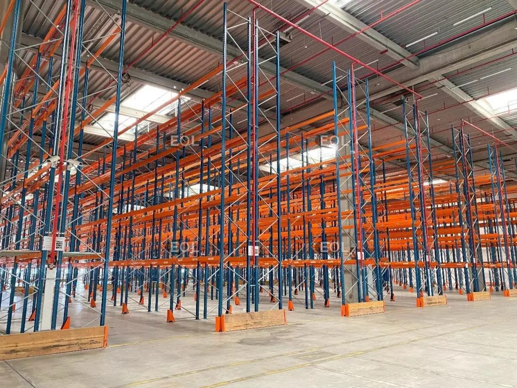 Industrial in Santeny for lease Interior Photo- Image 1 of 25