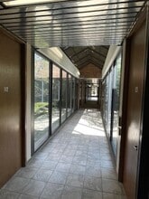 3805 E Main St, St Charles, IL for lease Building Photo- Image 1 of 6