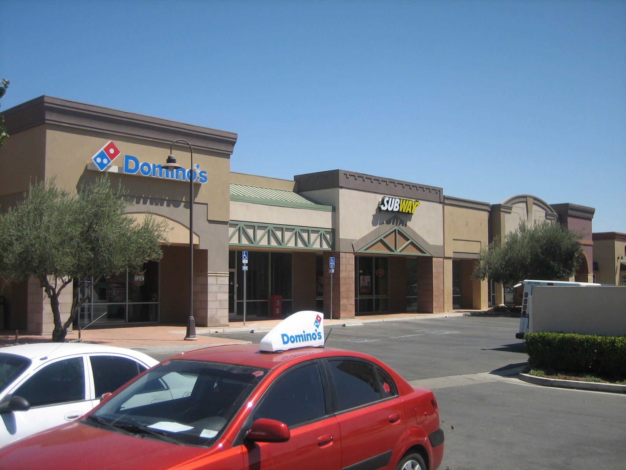 3615 Coffee Rd, Bakersfield, CA 93308 The Shops at Coffee Road