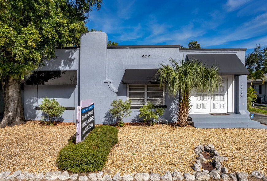 3008 Manatee Ave, Bradenton, FL for sale - Building Photo - Image 2 of 23