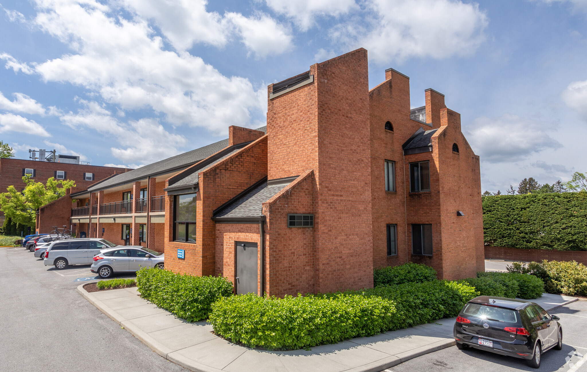 7402 York Rd, Towson, MD for lease Building Photo- Image 1 of 5