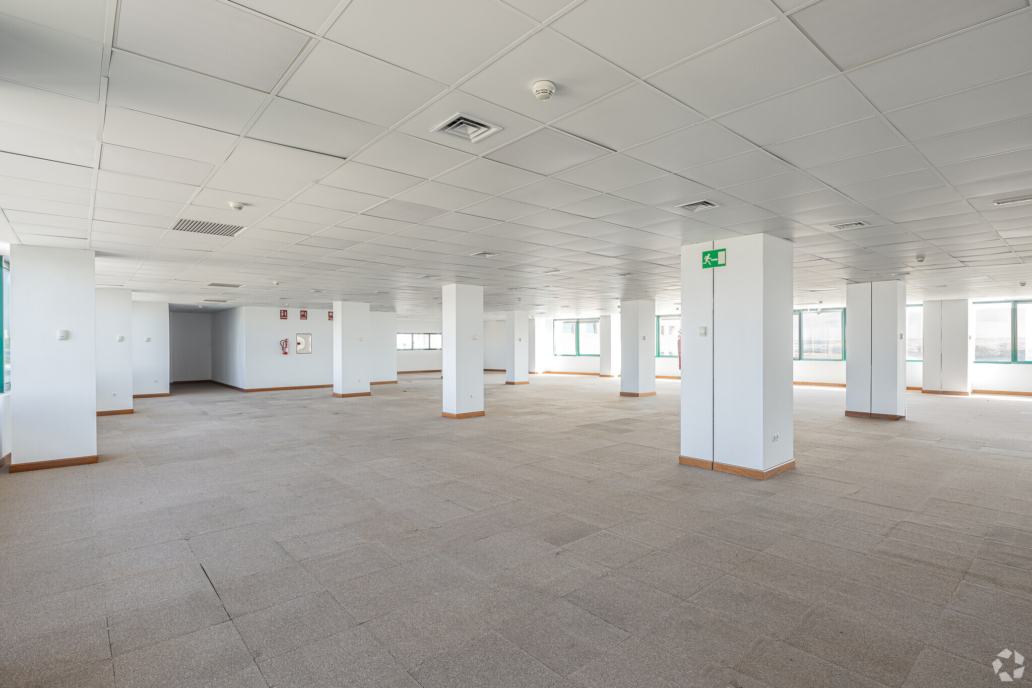 Avenida Juncal, 24, San Sebastián de los Reyes, Madrid for lease Interior Photo- Image 1 of 9