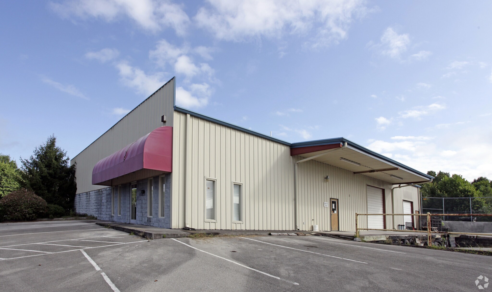 4549 Enka Hwy, Morristown, TN for sale Primary Photo- Image 1 of 1