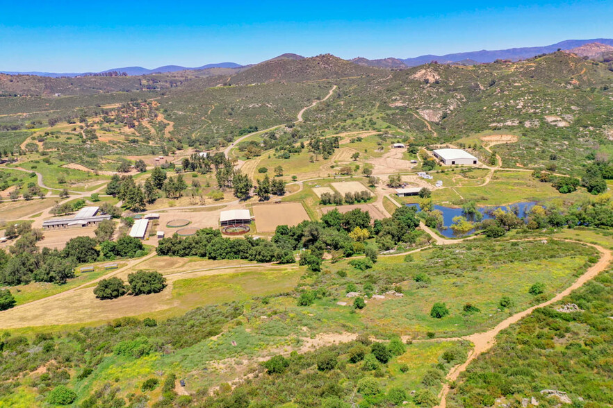 25279 Creek Hollow Dr, Ramona, CA for sale - Building Photo - Image 1 of 1