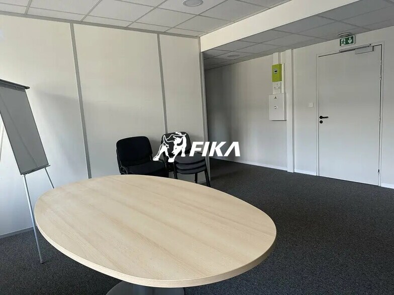 Office in Toulouse for sale - Interior Photo - Image 1 of 6