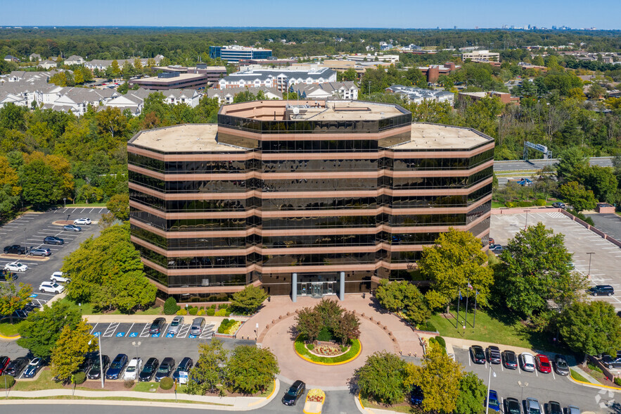 11350 Random Hills Rd, Fairfax, VA for lease - Aerial - Image 3 of 12