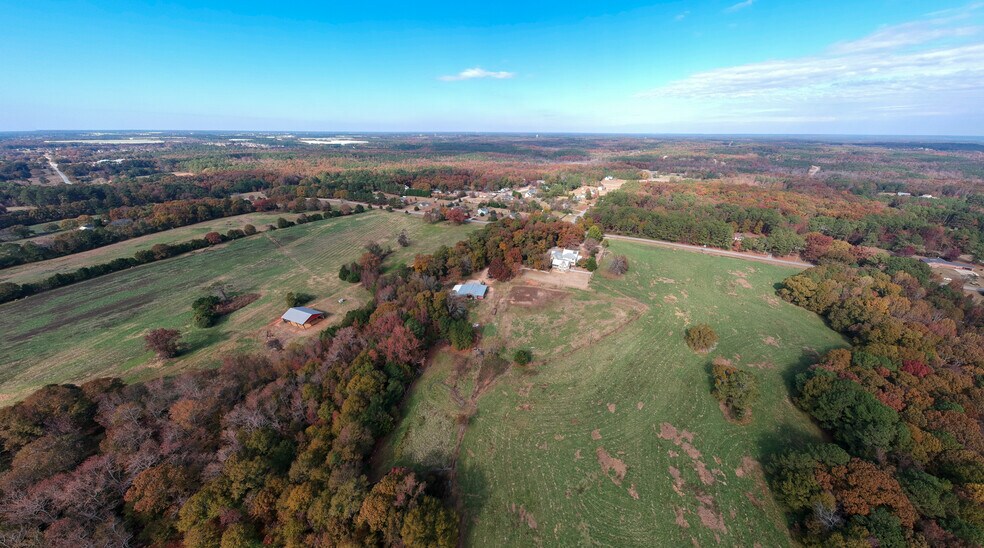 758 Coan Dr, Locust Grove, GA 30248