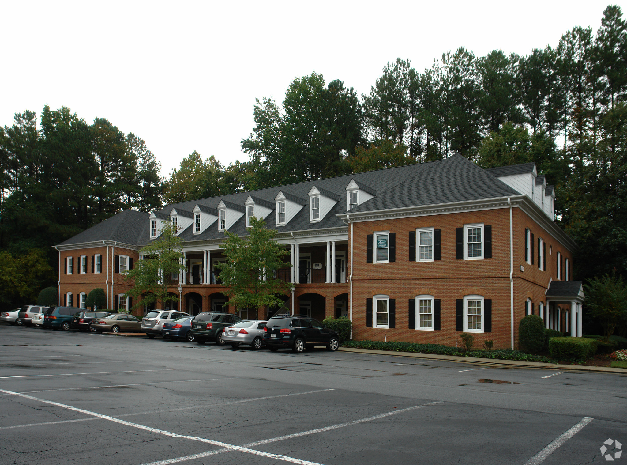 1370 Center Dr, Dunwoody, GA for lease Building Photo- Image 1 of 7