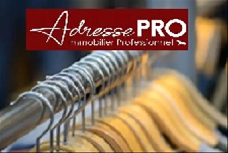 Retail in Biarritz for lease - Building Photo - Image 2 of 4