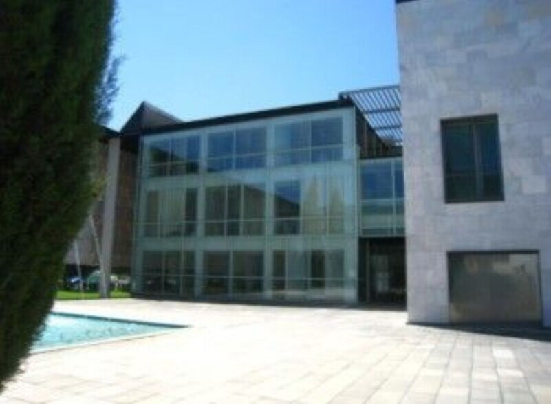 Office in SEVILLA for lease - Building Photo - Image 3 of 8