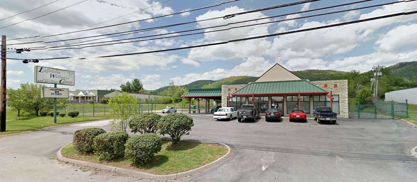 2212 Jacksboro Pike, LaFollette, TN for sale Primary Photo- Image 1 of 1