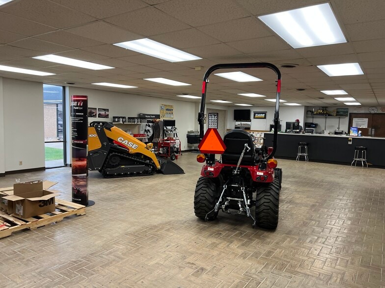 12210 E 1st St, Tulsa, OK for lease - Interior Photo - Image 3 of 12