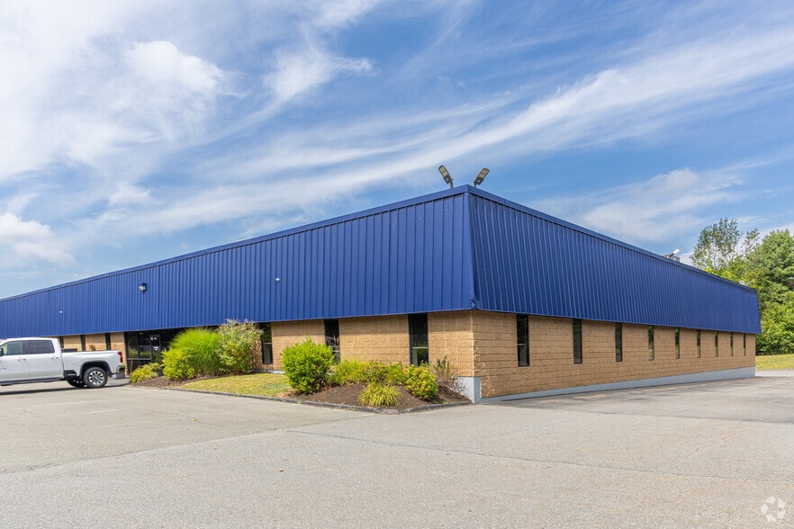 45 South St, Hopkinton, MA for lease - Building Photo - Image 2 of 5