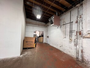 640 3rd St, Newark, NJ for lease Interior Photo- Image 2 of 11