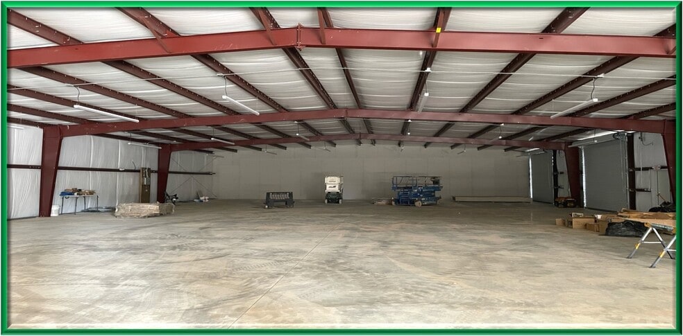 1661 Inman Rd, Wellford, SC for lease - Interior Photo - Image 3 of 9