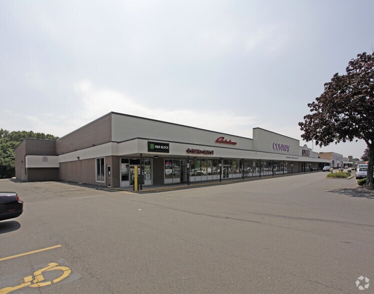 1245 Dixwell Ave, Hamden, CT for sale - Primary Photo - Image 1 of 1