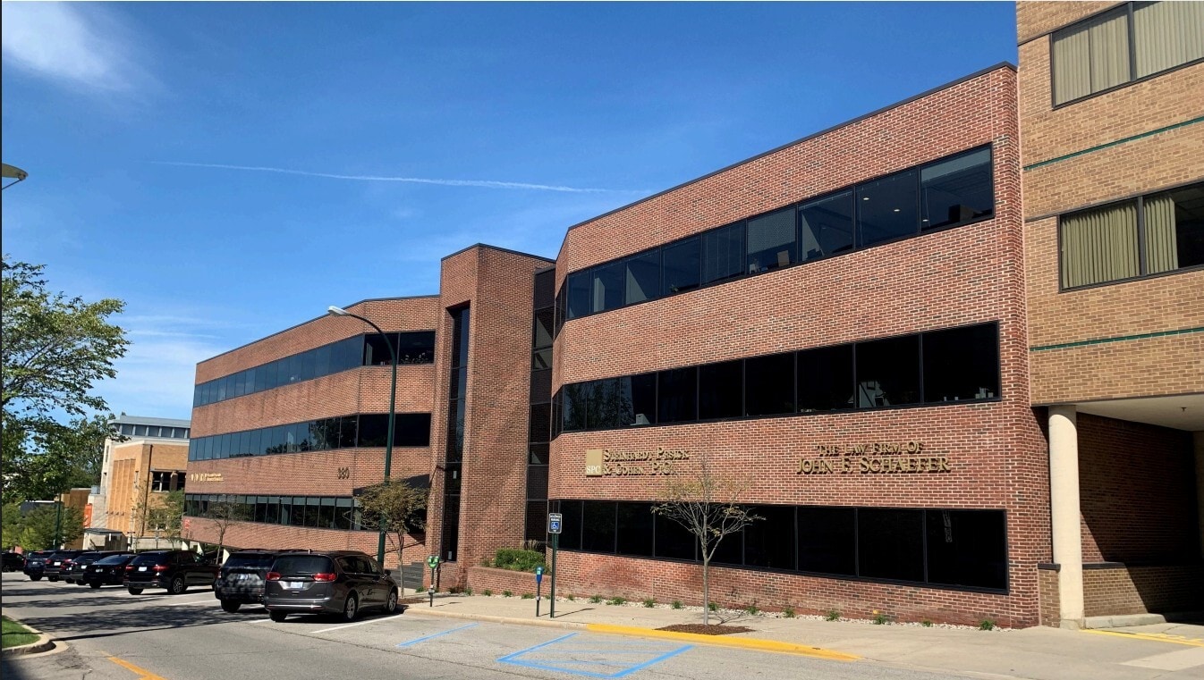 380 N Old Woodward Ave, Birmingham, MI for lease Primary Photo- Image 1 of 5