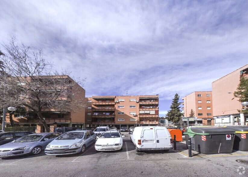 Multifamily in Coslada, Madrid for sale - Building Photo - Image 1 of 1