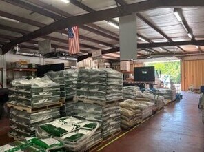 1136 Louise Rd, Winston-Salem, NC for lease Interior Photo- Image 2 of 8