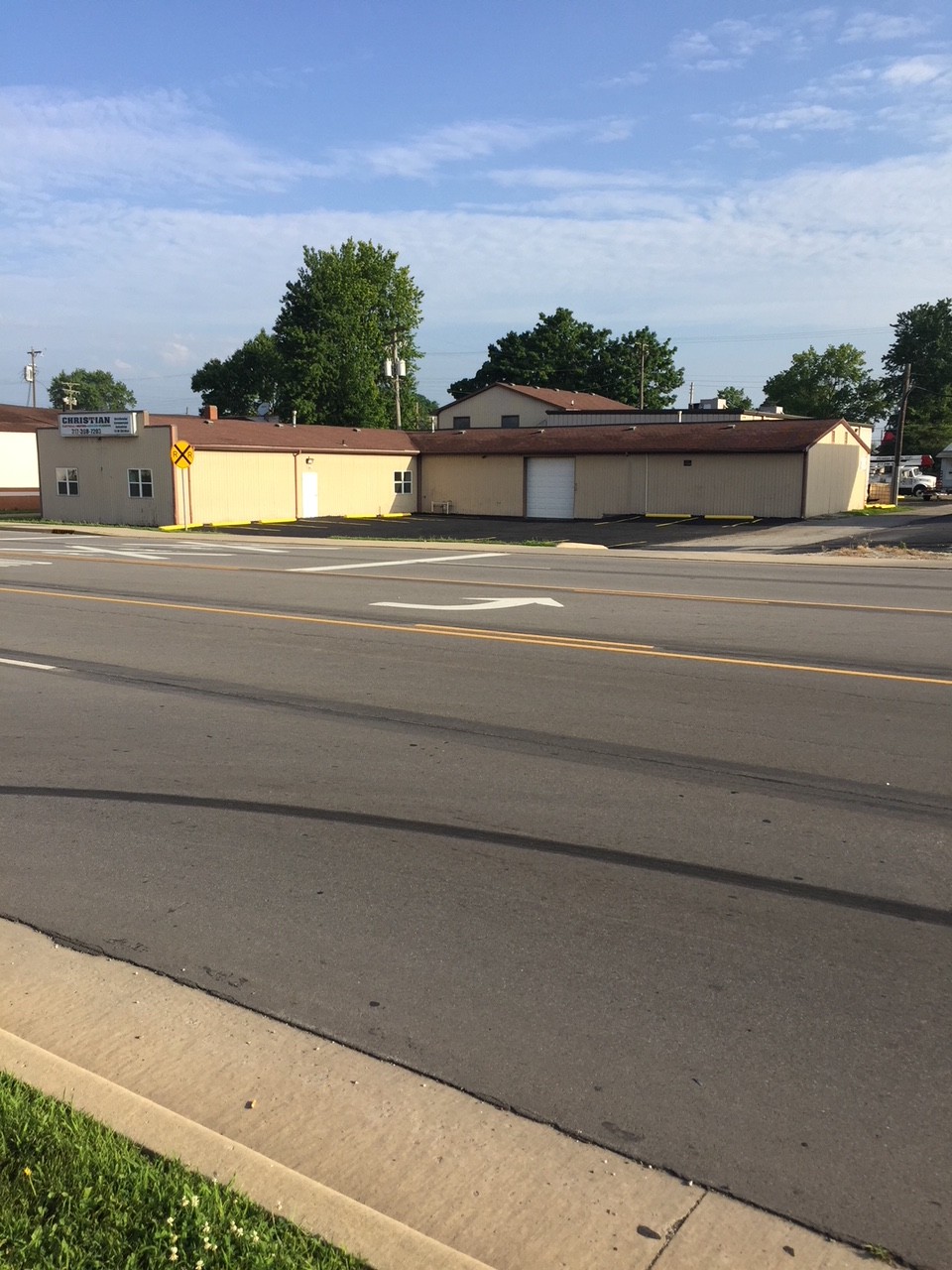 318 E Broadway St, Shelbyville, IN for lease Building Photo- Image 1 of 9