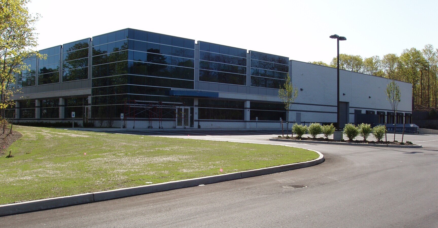 44 Ramsey Rd, Shirley, NY 11967