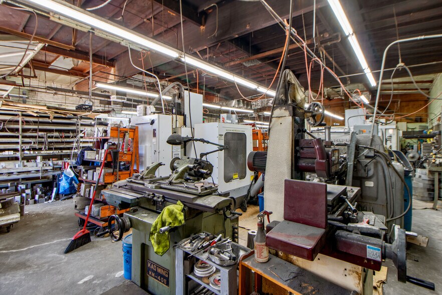 12010 Vose St, North Hollywood, CA for sale - Building Photo - Image 1 of 1