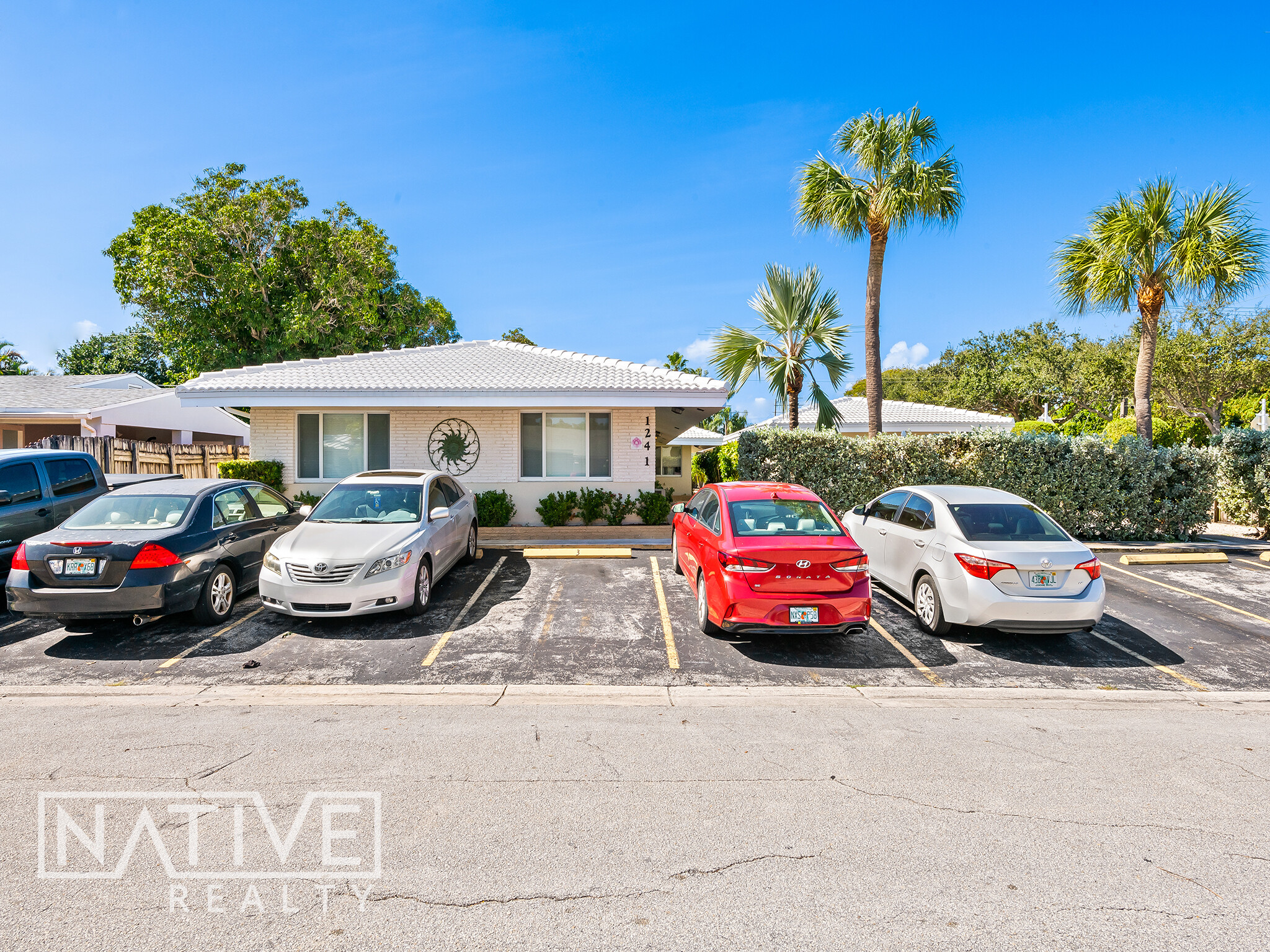 1241 NE 16th Ter, Fort Lauderdale, FL for sale Building Photo- Image 1 of 25