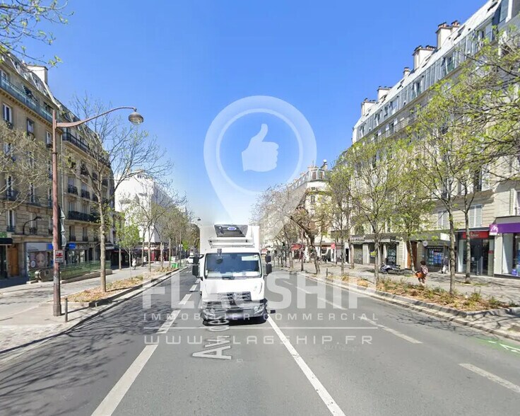 Retail in Paris for lease - Building Photo - Image 3 of 3