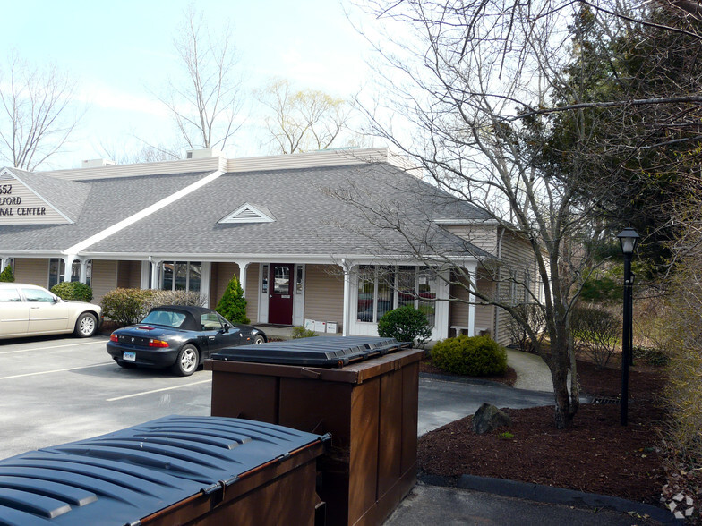 652 Boston Post Rd, Guilford, CT for sale - Building Photo - Image 3 of 5