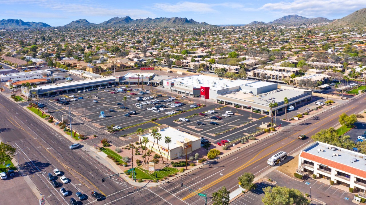 3131 N Thunderbird Rd, Phoenix, AZ for lease Building Photo- Image 1 of 9