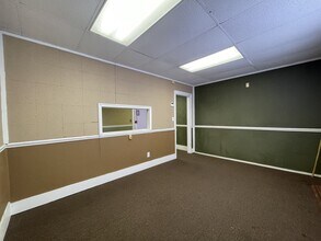 319 Brevard Ave, Cocoa, FL for lease Interior Photo- Image 2 of 4