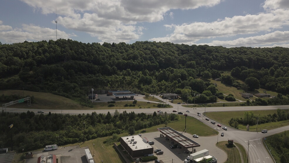 1137 Steffen Ln, Wilder, KY for sale - Aerial - Image 3 of 6